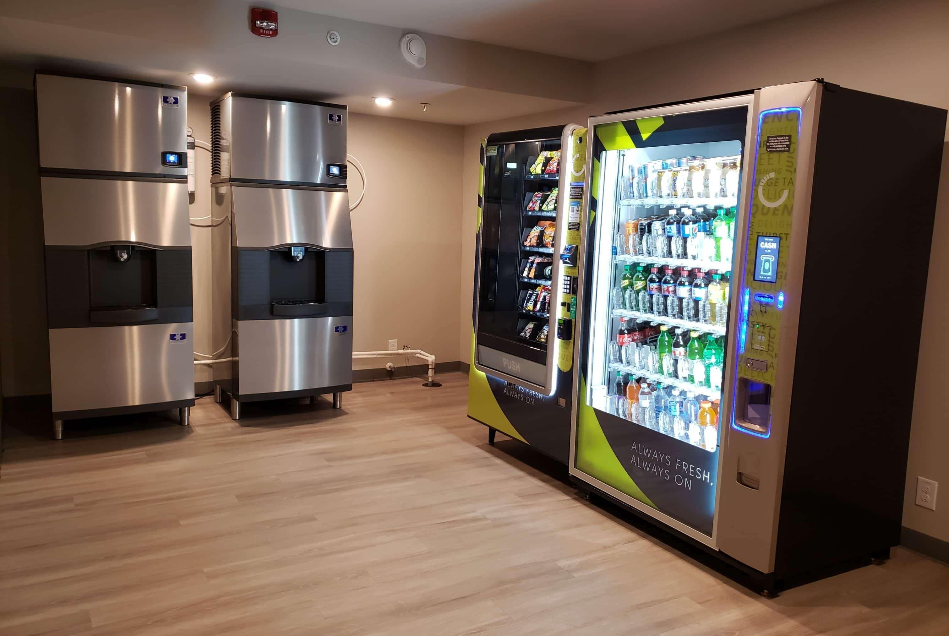 Days Inn By Wyndham Wilmington / University Экстерьер фото